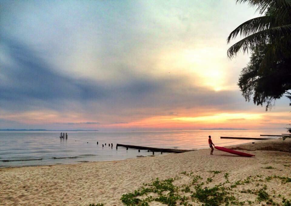 Hotel Meet The Sea Khlong Yai Exterior foto